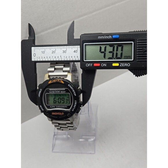 Vintage Acqua by Timex Indiglo Digital Alarm Chrono 30M Watch New Battery Sport - Picture 5 of 11